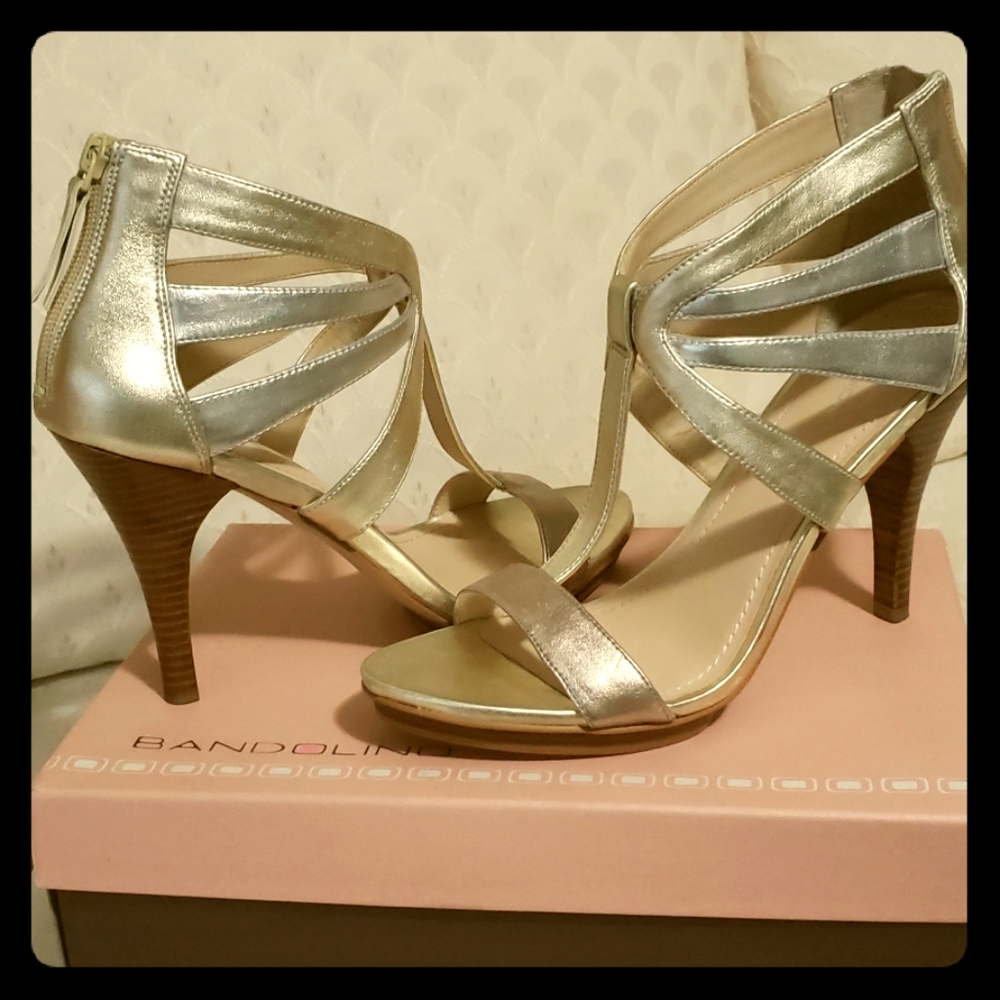 Bandolino Gold BD7 Pammero Heels - sz 8 .5